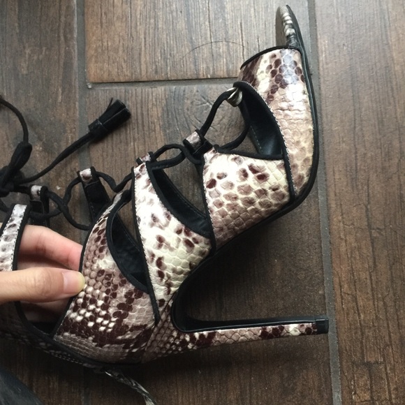 4/$25💟Zara heels (US6) - Picture 13 of 13